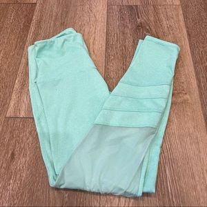 Onzie • Athletic Pants